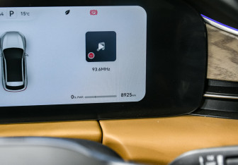 Подержанный автомобиль AITO M5 2023 года (20 фото)