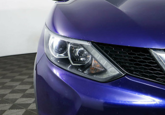 Подержанный автомобиль Nissan Qashqai 2017 года (7 фото)