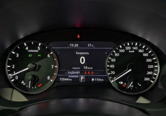 Подержанный автомобиль Infiniti QX50 2018 года (16 фото)