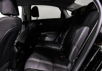 Подержанный автомобиль Kia Cerato Sedan 2022 года (12 фото)