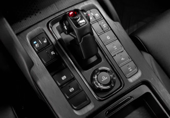 Подержанный автомобиль Haval H9 2024 года (20 фото)
