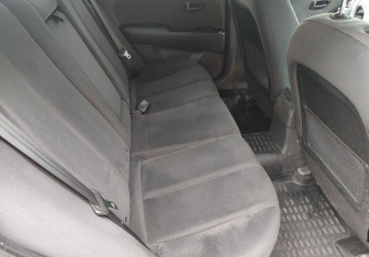 Подержанный автомобиль Hyundai Elantra Sedan 2008 года (11 фото)