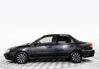 Подержанный автомобиль Kia Spectra Sedan 2006 года (6 фото)