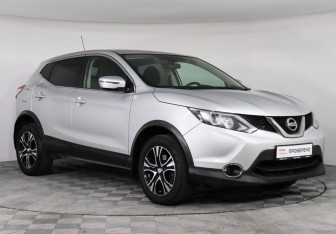 Подержанный автомобиль Nissan Qashqai 2016 года (3 фото)