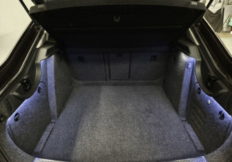 Подержанный автомобиль Skoda Superb Wagon 2013 года (9 фото)