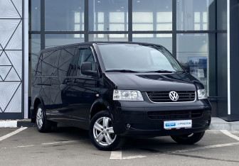 Подержанный автомобиль Volkswagen Caravelle 2009 года (3 фото)
