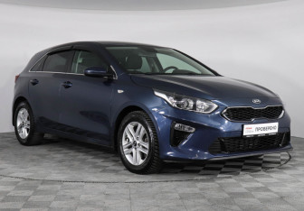 Подержанный автомобиль Kia Ceed Hatchback 2019 года (3 фото)