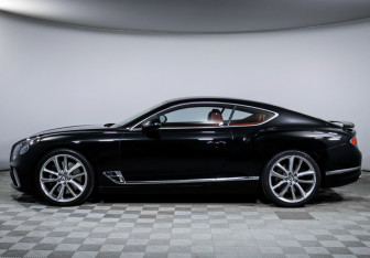 Подержанный автомобиль Bentley Continental GT Coupe 2019 года (8 фото)