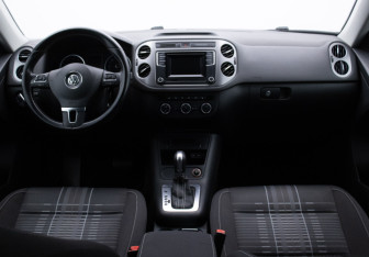 Подержанный автомобиль Volkswagen Tiguan 2016 года (5 фото)