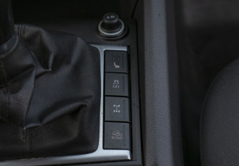 Подержанный автомобиль Volkswagen Amarok 2012 года (22 фото)