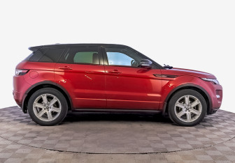 Подержанный автомобиль Land Rover Range Rover Evoque 2012 года (4 фото)