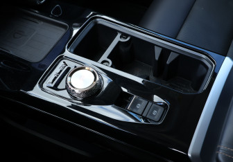 Подержанный автомобиль Haval Dargo 2023 года (15 фото)