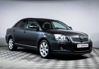 Подержанный автомобиль Toyota Avensis Sedan 2006 года (3 фото)