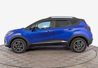 Подержанный автомобиль Renault Kaptur 2021 года (8 фото)
