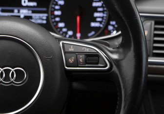 Подержанный автомобиль Audi A6 Sedan 2016 года (16 фото)