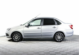 Подержанный автомобиль LADA (ВАЗ) Granta Sedan 2018 года (3 фото)