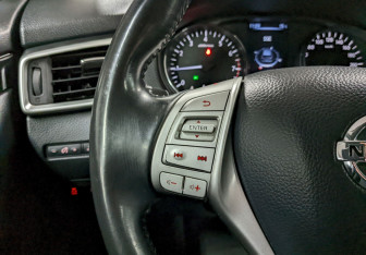 Подержанный автомобиль Nissan Qashqai 2014 года (26 фото)