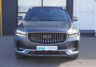 Подержанный автомобиль Geely Monjaro 2024 года (2 фото)