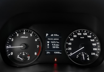 Подержанный автомобиль Hyundai Solaris Sedan 2018 года (16 фото)