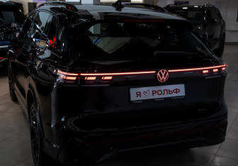 Новый Volkswagen Tiguan 2025 (4 фото)