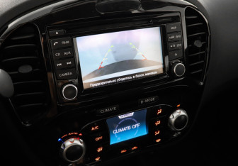 Подержанный автомобиль Nissan Juke 2014 года (12 фото)