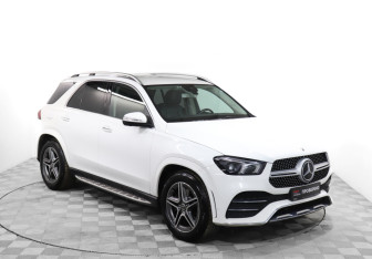 Подержанный автомобиль Mercedes-Benz GLE 2019 года (3 фото)