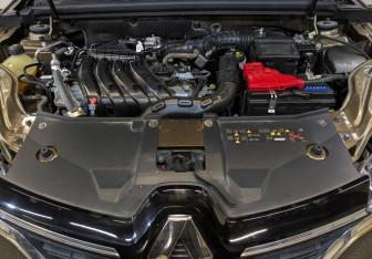 Подержанный автомобиль Renault Arkana 2021 года (9 фото)