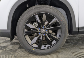 Новый Omoda C5 2024 (7 фото)