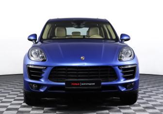 Подержанный автомобиль Porsche Macan 2015 года (2 фото)