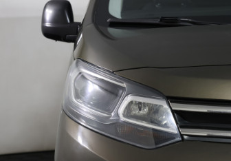 Подержанный автомобиль Citroen SpaceTourer 2018 года (29 фото)