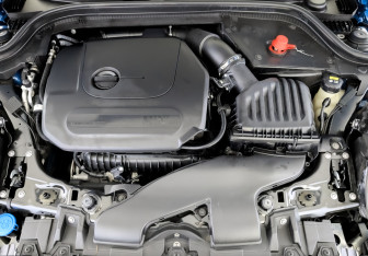 Подержанный автомобиль MINI Hatch 2021 года (9 фото)