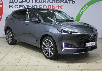 Подержанный автомобиль Changan UNI-K 2023 года (3 фото)