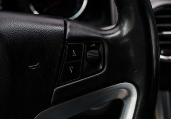 Подержанный автомобиль Opel Antara 2013 года (18 фото)