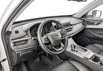 Подержанный автомобиль Chery Tiggo 4 Pro 2023 года (16 фото)