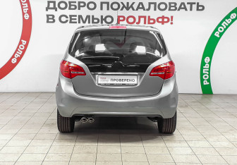 Подержанный автомобиль Opel Meriva 2012 года (5 фото)