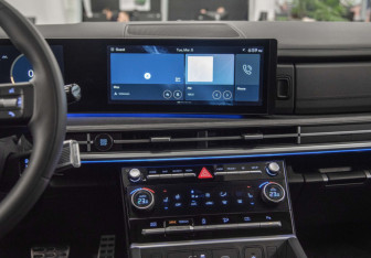 Новый Hyundai Santa Fe 2025 (8 фото)