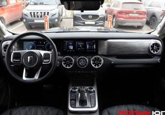 Подержанный автомобиль Tank 300 2023 года (12 фото)