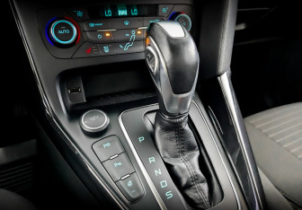 Подержанный автомобиль Ford Focus Hatchback 2018 года (17 фото)