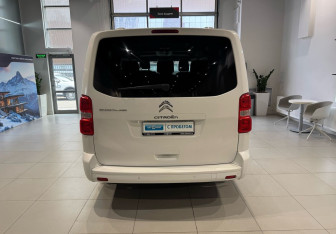 Подержанный автомобиль Citroen SpaceTourer 2019 года (5 фото)