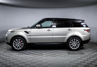 Подержанный автомобиль Land Rover Range Rover Sport 2013 года (8 фото)