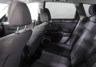 Подержанный автомобиль Mazda 3 Hatchback 2008 года (8 фото)