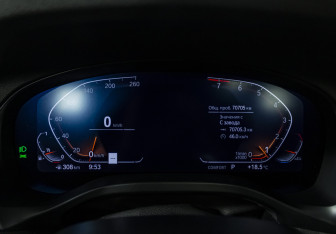 Подержанный автомобиль BMW X3 2023 года (13 фото)