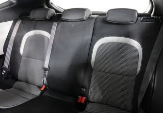 Подержанный автомобиль Kia Ceed Hatchback 2017 года (12 фото)