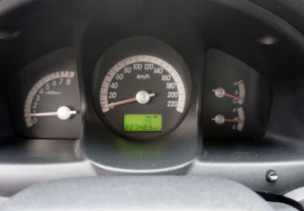 Подержанный автомобиль Kia Sportage 2008 года (16 фото)