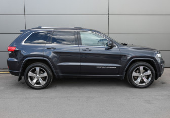 Подержанный автомобиль Jeep Grand Cherokee 2014 года (4 фото)