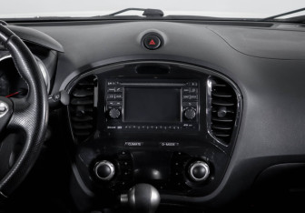 Подержанный автомобиль Nissan Juke 2012 года (13 фото)