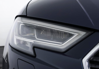 Подержанный автомобиль Audi A3 Sedan 2016 года (20 фото)