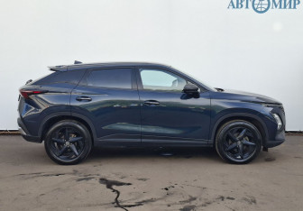 Подержанный автомобиль Omoda C5 2023 года (4 фото)