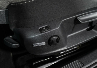 Подержанный автомобиль Volkswagen Golf Hatchback 2019 года (14 фото)