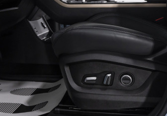 Подержанный автомобиль Exeed LX 2022 года (11 фото)